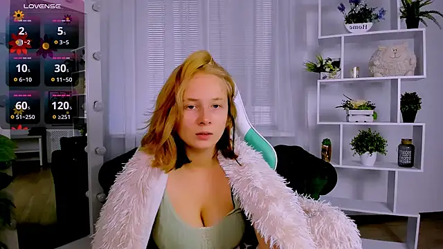 Snapshot of Ketrin_n_ chatting on November 12, 2025, 6:06 am Ketrin n online show from November 12, 2025, 6:06 am