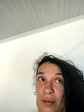 Snapshot of rebekka_simpson chatting on December 2, 2025, 9:05 pm rebekka simpson online show from December 2, 2025, 9:05 pm