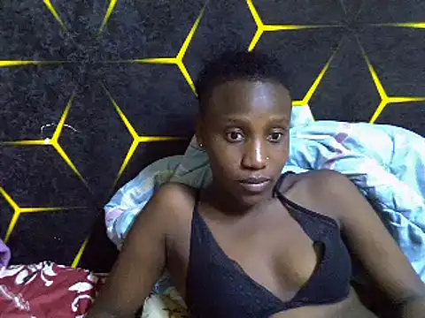 Snapshot of Spicey_diana chatting on March 18, 2025, 9:32 pm Spicey diana online show from March 18, 2025, 9:32 pm