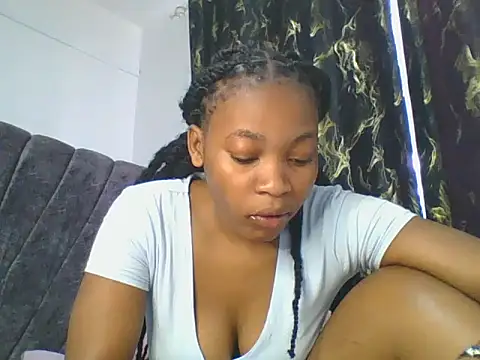  Becky002 online show from December 20, 2025, 8:39 am