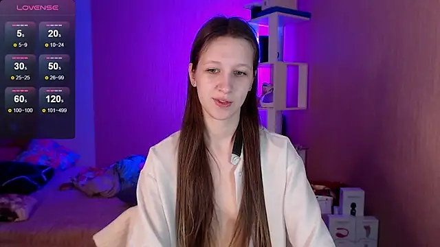 Snapshot of ur_kitty__ chatting on December 2, 2024, 12:13 pm ur kitty online show from December 2, 2024, 12:13 pm