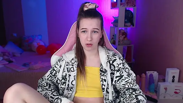 Snapshot of ur_kitty__ chatting on March 2, 2025, 12:36 pm ur kitty online show from March 2, 2025, 12:36 pm