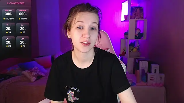 Snapshot of ur_kitty__ chatting on January 12, 2025, 1:05 pm ur kitty online show from January 12, 2025, 1:05 pm