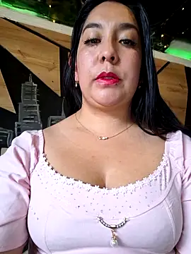 Bella keny online show from February 10, 2026, 6:51 pm