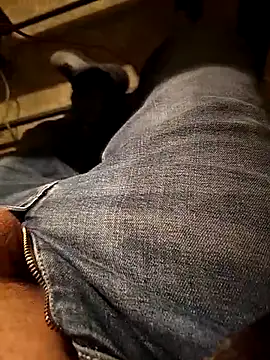 A man in public online show from February 24, 2026, 7:48 pm