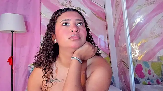 JessyZoe online show from April 18, 2026, 7:54 am