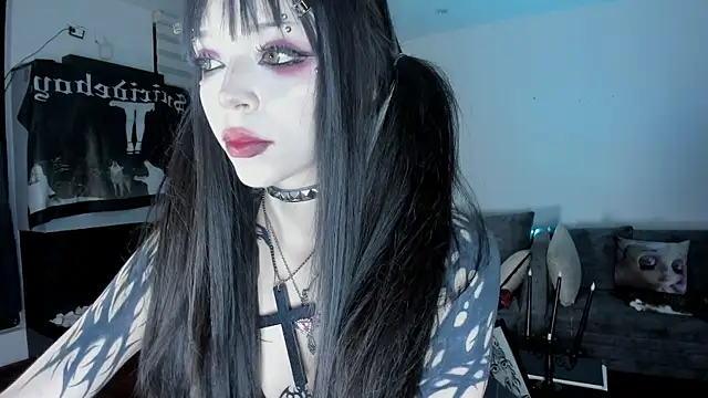 SophieHill gh online show from April 28, 2026, 11:42 pm