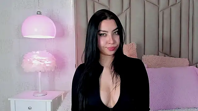 Snapshot of AudreyElla chatting on May 1, 2026, 2:38 am AudreyElla online show from May 1, 2026, 2:38 am