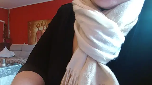 Snapshot of cruellaculdenfer67 chatting on November 30, 2025, 9:43 am cruellaculdenfer67 online show from November 30, 2025, 9:43 am