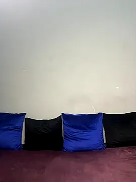 Snapshot of Jumanaa chatting on October 19, 2025, 8:33 pm Jumanaa online show from October 19, 2025, 8:33 pm