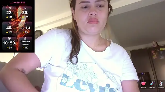 Snapshot of saramartinez1000 chatting on February 20, 2025, 2:46 pm saramartinez1000 online show from February 20, 2025, 2:46 pm