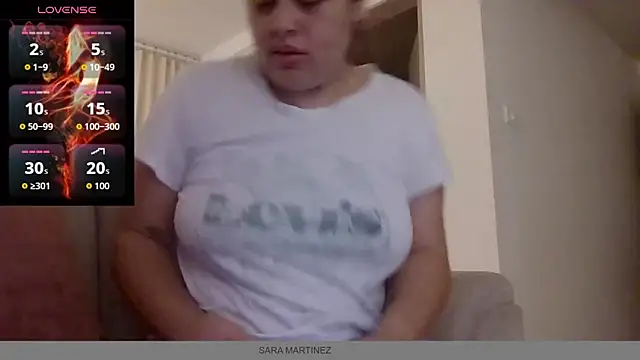 Snapshot of saramartinez1000 chatting on October 2, 2025, 2:53 pm saramartinez1000 online show from October 2, 2025, 2:53 pm