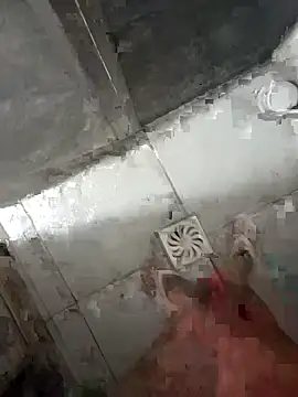 Din0071 online show from September 29, 2025, 2:34 pm