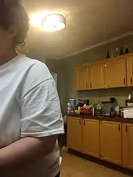 Snapshot of velvetta_ chatting on March 9, 2025, 9:46 pm velvetta  online show from March 9, 2025, 9:46 pm