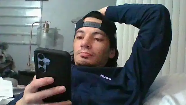 gifted723 online show from November 30, 2025, 6:25 am