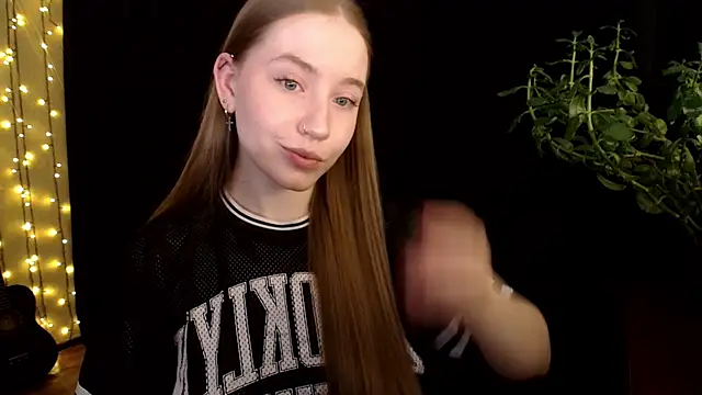 SindiWatsoon online show from September 23, 2025, 8:10 am