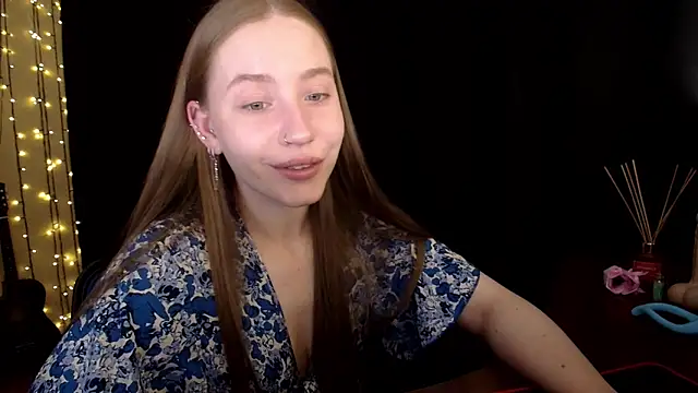 Snapshot of SindiWatsoon chatting on June 4, 2026, 12:21 pm SindiWatsoon online show from June 4, 2026, 12:21 pm