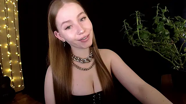 SindiWatsoon online show from October 13, 2025, 12:18 pm