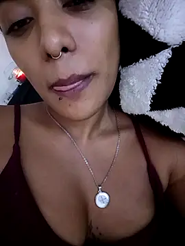 VictoireFeller online show from September 22, 2025, 3:34 am