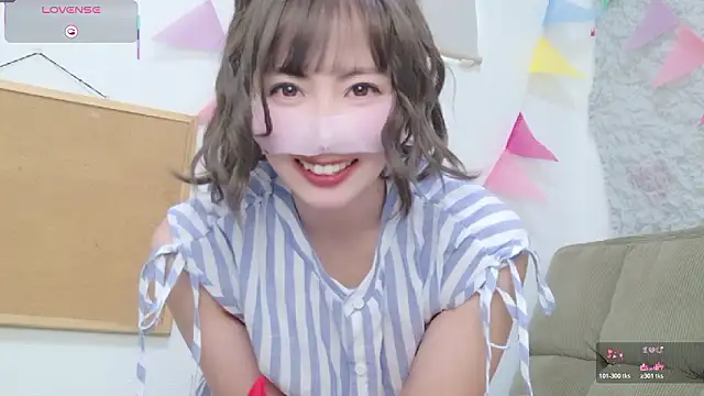 Snapshot of A33-asami chatting on March 17, 2026, 4:26 am A33-asami online show from March 17, 2026, 4:26 am