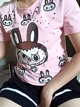 Ngocnhi2k online show from December 28, 2024, 4:08 am