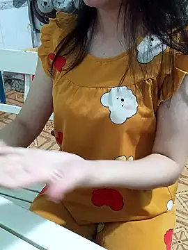 Ngocnhi2k online show from February 16, 2025, 5:26 pm