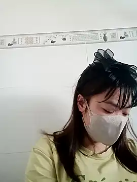 Snapshot of Love_sex25xx chatting on January 2, 2025, 7:33 am Love sex25xx online show from January 2, 2025, 7:33 am