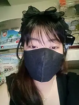 Snapshot of Love_sex25xx chatting on February 17, 2025, 9:00 pm Love sex25xx online show from February 17, 2025, 9:00 pm