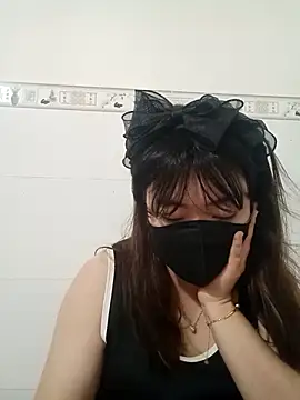 Snapshot of Love_sex25xx chatting on March 1, 2025, 5:09 am Love sex25xx online show from March 1, 2025, 5:09 am