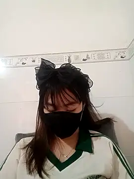 Snapshot of Love_sex25xx chatting on February 15, 2025, 4:14 am Love sex25xx online show from February 15, 2025, 4:14 am