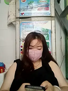 Snapshot of Love_sex25xx chatting on March 11, 2025, 9:48 pm Love sex25xx online show from March 11, 2025, 9:48 pm