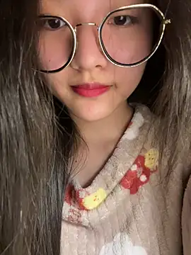 Krixxi22 online show from February 23, 2026, 2:28 pm