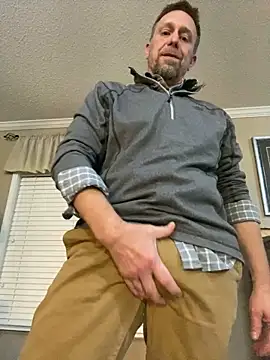 Snapshot of Realybigdill chatting on November 29, 2025, 12:33 am Realybigdill online show from November 29, 2025, 12:33 am