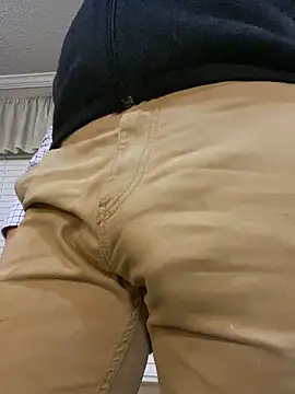 Snapshot of Realybigdill chatting on November 3, 2025, 1:11 am Realybigdill online show from November 3, 2025, 1:11 am