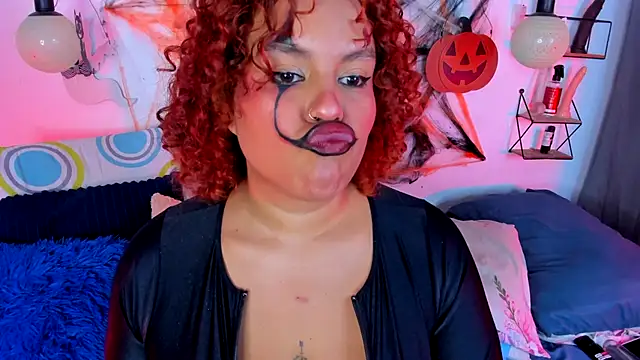 monicabbw  online show from October 23, 2025, 2:43 am