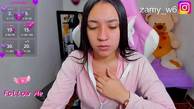 Snapshot of karla_cute01 chatting on November 21, 2025, 5:06 am karla cute01 online show from November 21, 2025, 5:06 am