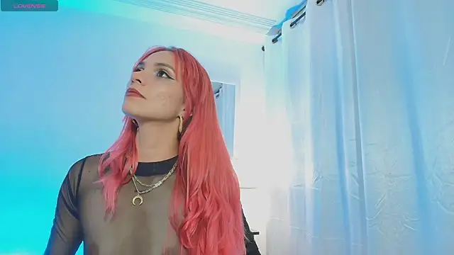 Snapshot of MeganLorensx chatting on March 14, 2025, 9:32 pm MeganLorensx online show from March 14, 2025, 9:32 pm