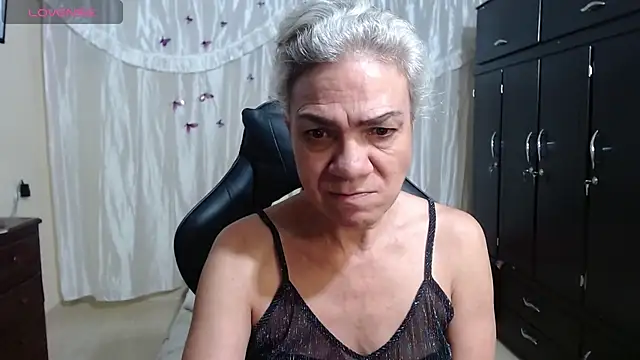 Snapshot of Giorgia_xue53 chatting on February 24, 2025, 2:19 am Giorgia xue53 online show from February 24, 2025, 2:19 am