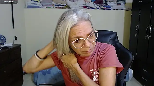 Snapshot of Giorgia_xue53 chatting on February 9, 2025, 11:36 am Giorgia xue53 online show from February 9, 2025, 11:36 am