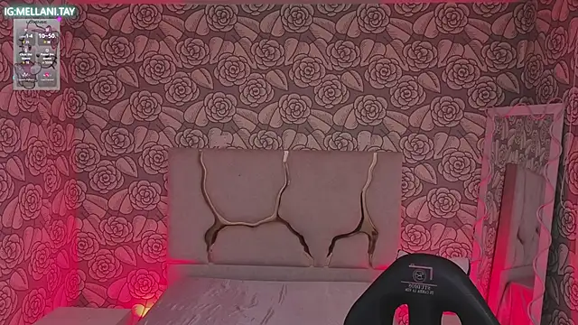 Snapshot of Mellani_tay chatting on February 13, 2026, 3:17 am Mellani tay online show from February 13, 2026, 3:17 am