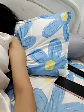 Snapshot of Hana_67 chatting on November 14, 2025, 2:32 pm Hana 67 online show from November 14, 2025, 2:32 pm