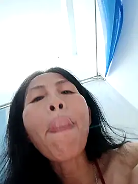 Snapshot of Hana_67 chatting on November 8, 2025, 9:57 am Hana 67 online show from November 8, 2025, 9:57 am