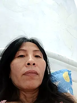 Snapshot of Hana_67 chatting on November 16, 2025, 11:04 am Hana 67 online show from November 16, 2025, 11:04 am