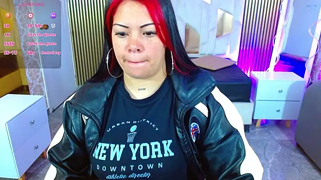 Snapshot of martinna_tay chatting on October 19, 2025, 3:20 am martinna tay online show from October 19, 2025, 3:20 am