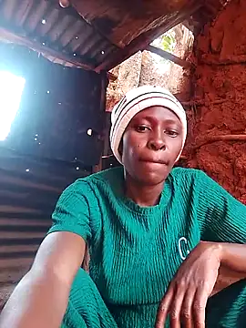 Snapshot of LOVELY-2BERRY chatting on December 1, 2025, 7:31 am LOVELY-2BERRY online show from December 1, 2025, 7:31 am