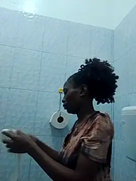 Snapshot of LOVELY-2BERRY chatting on November 22, 2025, 8:35 am LOVELY-2BERRY online show from November 22, 2025, 8:35 am