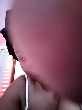 Snapshot of Spotty_Coochie chatting on February 4, 2025, 10:13 pm Spotty Coochie online show from February 4, 2025, 10:13 pm