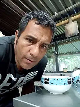 Snapshot of Janle_19c chatting on January 24, 2025, 11:26 am Janle 19c online show from January 24, 2025, 11:26 am