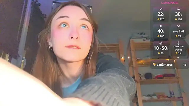 monlight  dana online show from March 19, 2026, 6:52 pm