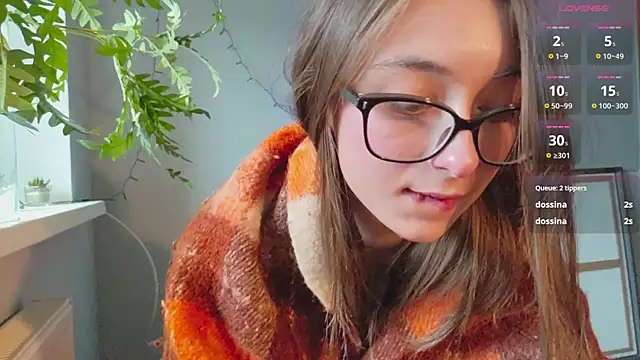 Snapshot of monlight__dana chatting on January 8, 2025, 10:48 am monlight dana online show from January 8, 2025, 10:48 am